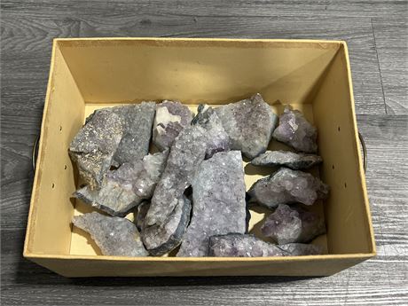 BOX OF 15+ AMETHYST SLAB PIECES - LARGEST PIECE IS 7”