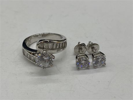 GOLD PLATED CUBIC ZIRCONIA RING & EARRINGS (SZ 6)