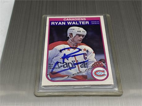 AUTOGRAPHED RYAN WALTER 1982 OPC CARD