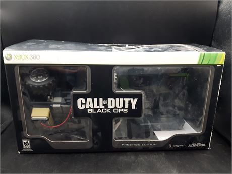 CALL OF DUTY BLACK OPS WITH LIMITED EDITION FIGURE - XBOX 360