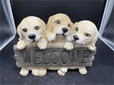 PUPPY WELCOME SIGN