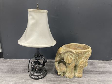ELEPHANT PLANT STAND 10” TALL / LAMP 20”