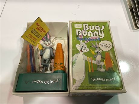 VINTAGE BUGS BUNNY ELECTRIC TOOTH BRUSH (BRUSH HEADS BRAND NEW IN SEAL)