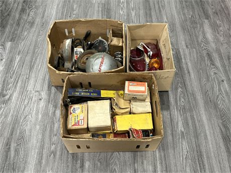 3 BOXES OF VINTAGE CAR PARTS INCLUDING FORD, LOTUS & ECT