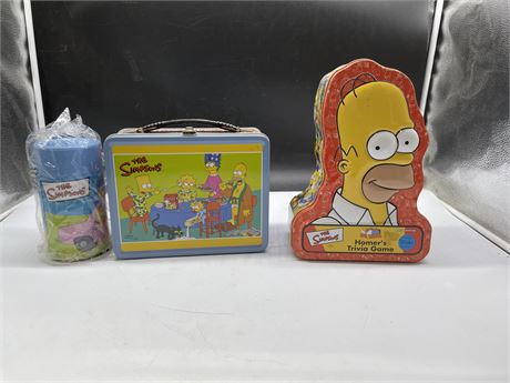 SIMPSONS HOMER TRIVIA GAME + LUNCH BOX & THERMOS