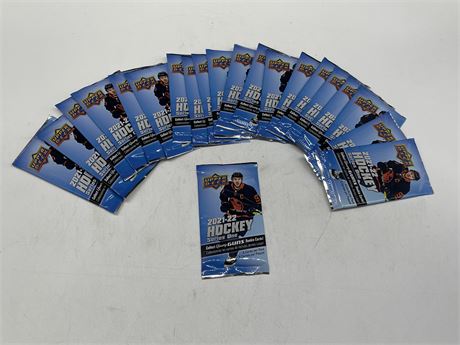 21 SEALED UD YOUNG GUNS SERIES ONE NHL 2021/22 PACKS