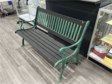 LARGE CAST IRON REFINISHED GARDEN BENCH - NEEDS ONE PLANK REPLACED