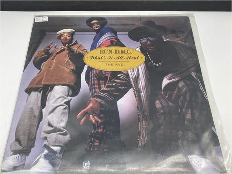 RARE 1990 PRESS RUN-D.M.C - WHATS IT ALL ABOUT/THE AVE. - (VG+)