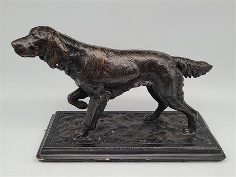 HEAVY ANTIQUE POINTER STATUE (10.5"tall - 16" length)