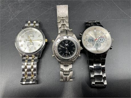 3 MENS WATCHES (MIDDLE & LEFT NEED BATTERIES)