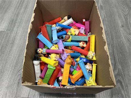 LARGE BOX OF ASSORTED PEZ