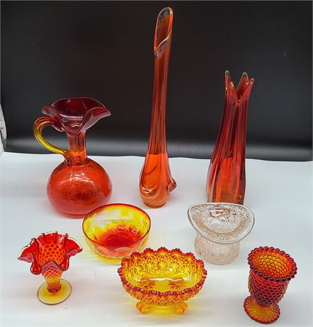 8 AWESOME AMBERINA GLASS PIECES