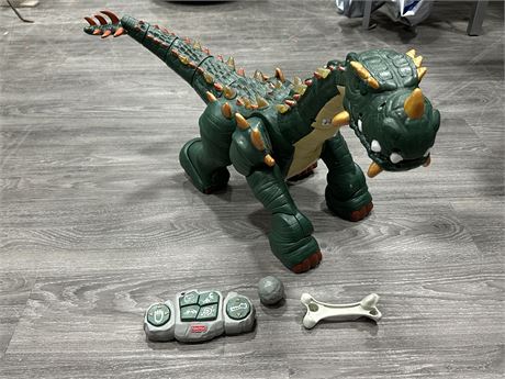 FISHER PRICE SPIKE THE ULTRA DINOSAUR W/REMOTE CONTROL + ACCESSORIES (31”X17”)