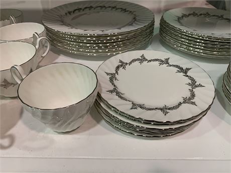 FINE CHINA COLLECTION - SILVER REGENCY
