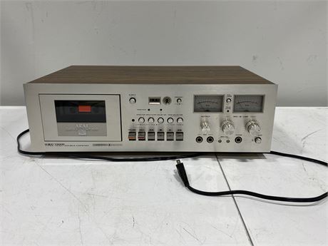 AKAI GXC-740D STEREO CASSETTE DECK (Untested)