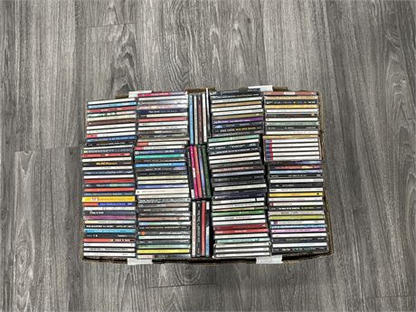 FLAT FULL OF CDS - SOME NEW