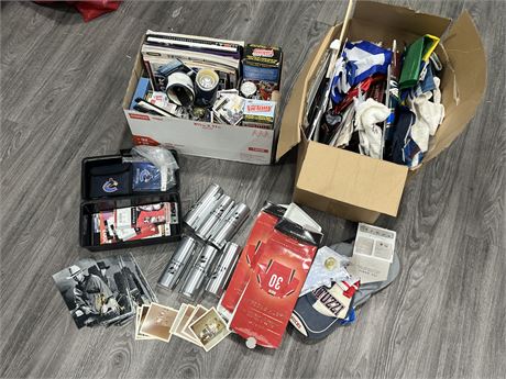 LARGE LOT OF HOCKEY COLLECTABLES