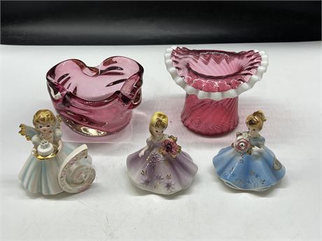 2 PINK ART GLASS PIECES & 3 JAPANESE PRINCESS COLLECTABLES (4”)