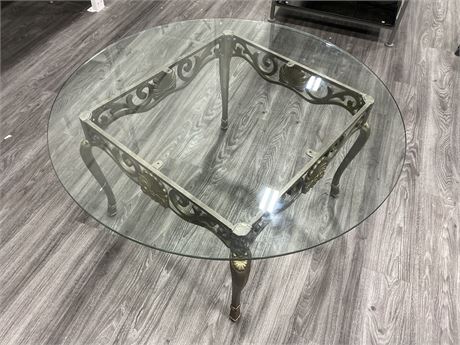 HEAVY IRON TABLE WITH LOOSE GLASS TOP