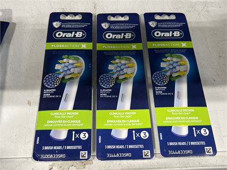 (NEW) ORAL B FLOSS ACTION BRUSH HEADS