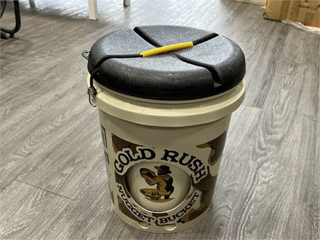 GOLD BUCKET FOR PANNING “GOLD RUSH”